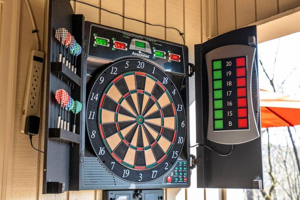 My Happy Place-Games, Lakeside, & Scenery Views Hot Springs Exterior foto